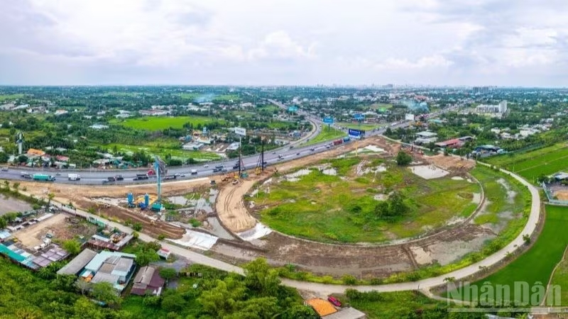 Lên phương án mở rộng, hoàn thiện tuyến đường bộ cao tốc bắc-nam