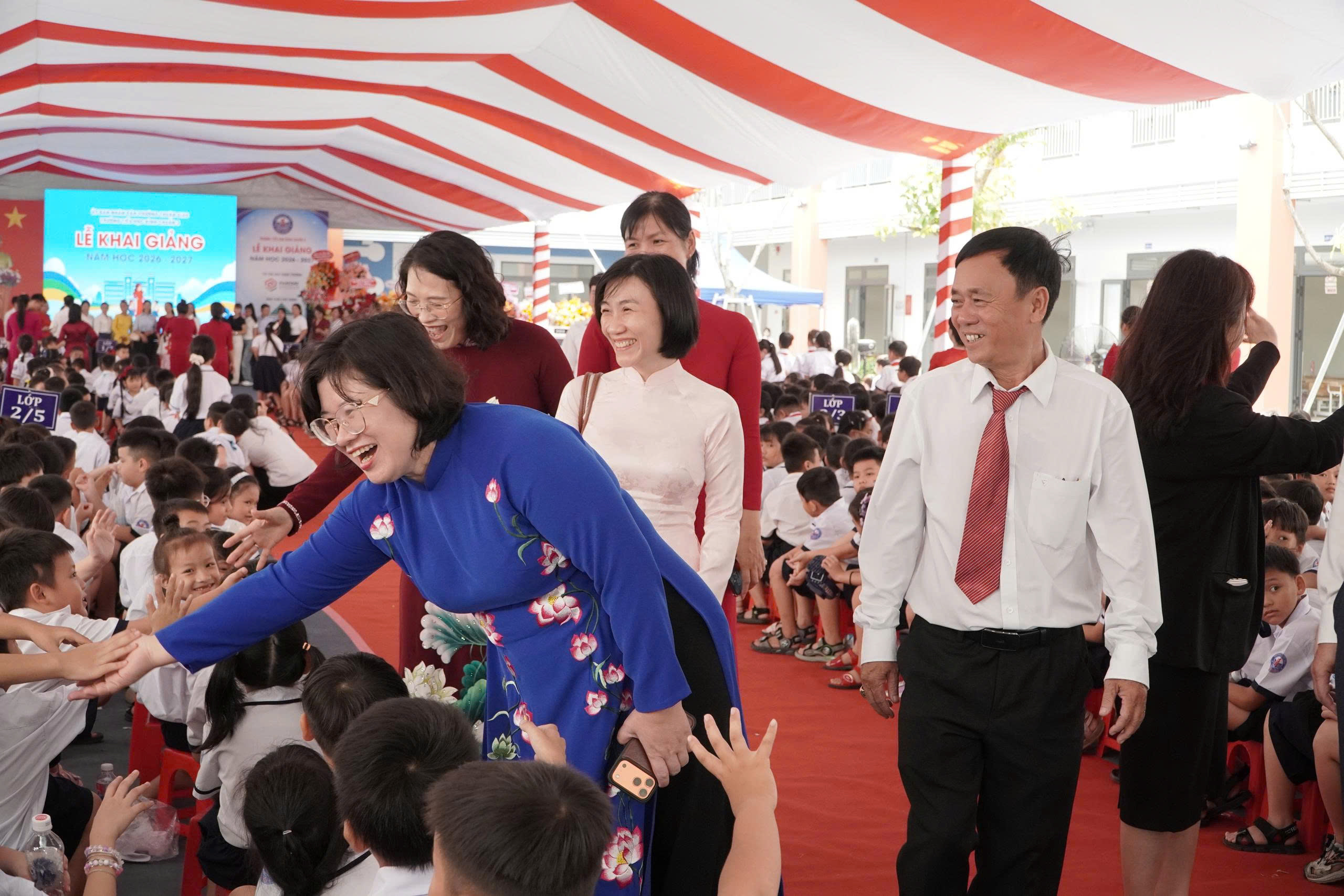 le khai giang truong binh chuan 3 (1)