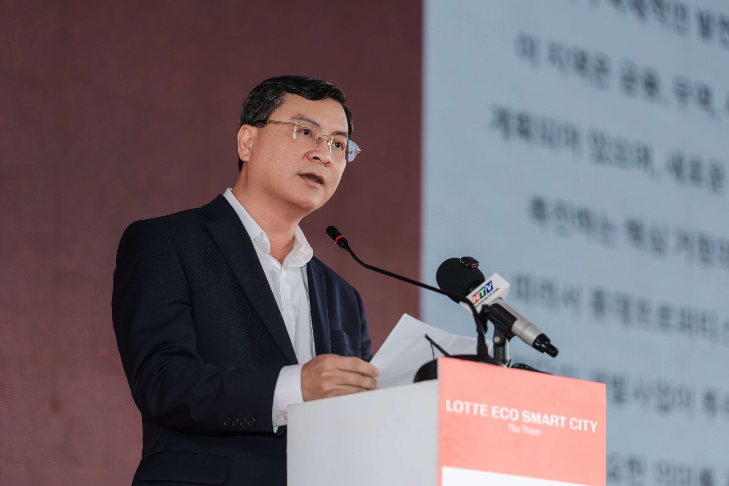 Ong Nguyen Cong Vinh khoi cong Lotte