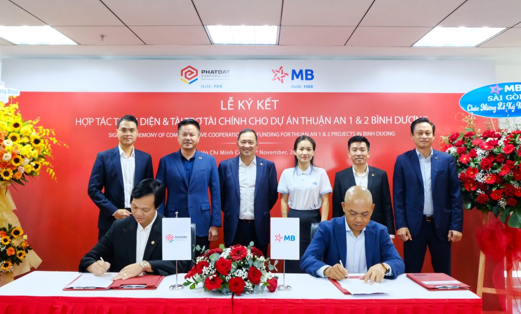 Phát Đạt và MB Bank ký kết hợp tác toàn diện và tài trợ tài chính dự án Thuận An 1&2 - Công ty CP Phát triển Bất động sản Phát Đạt (HoSE: PDR)